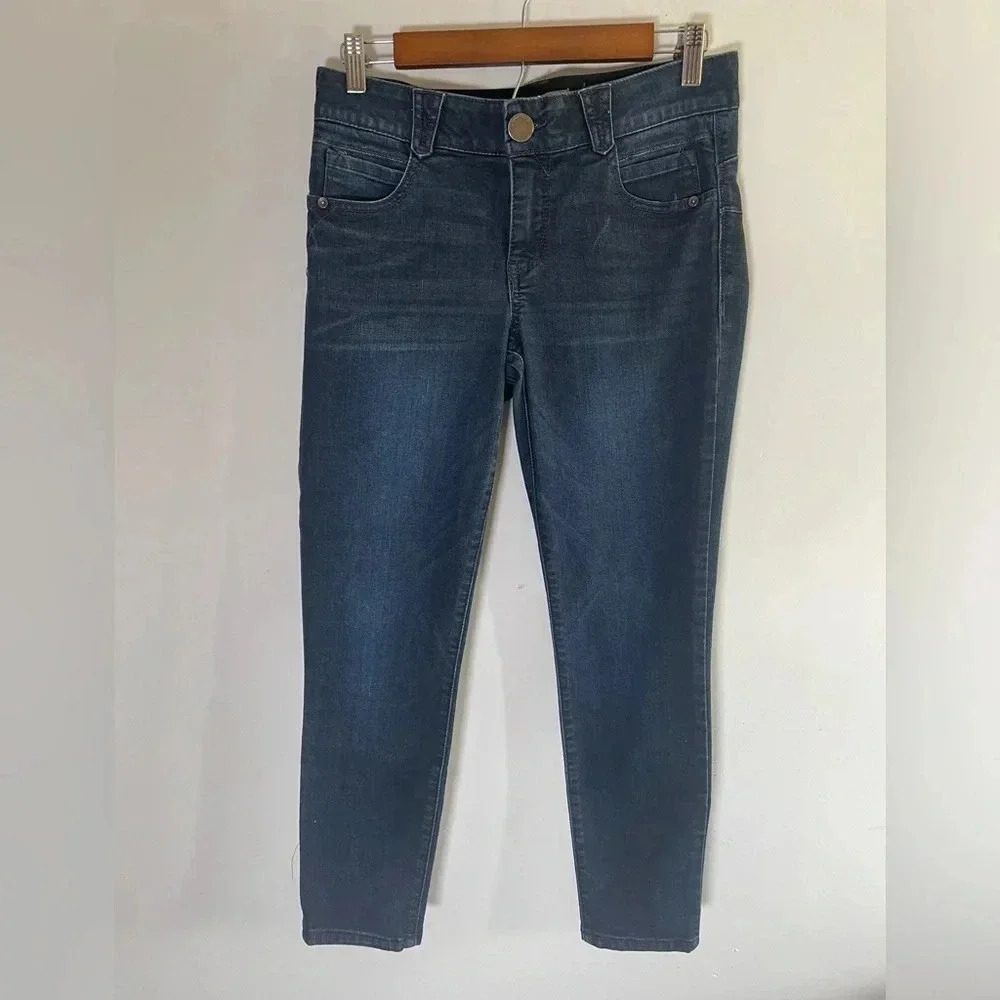 Democracy Freedom Ankle Length Denim Jean Size 6 Absolution Crop EUC! 0052‎